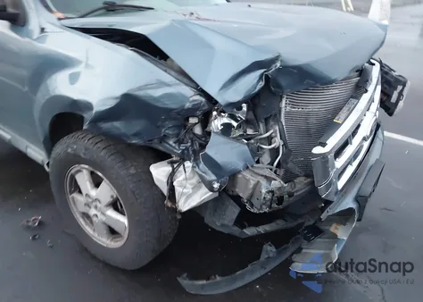 2012 Ford Escape Xlt z USA, uszkodzony, nr VIN 1FMCU0D78CKA42073